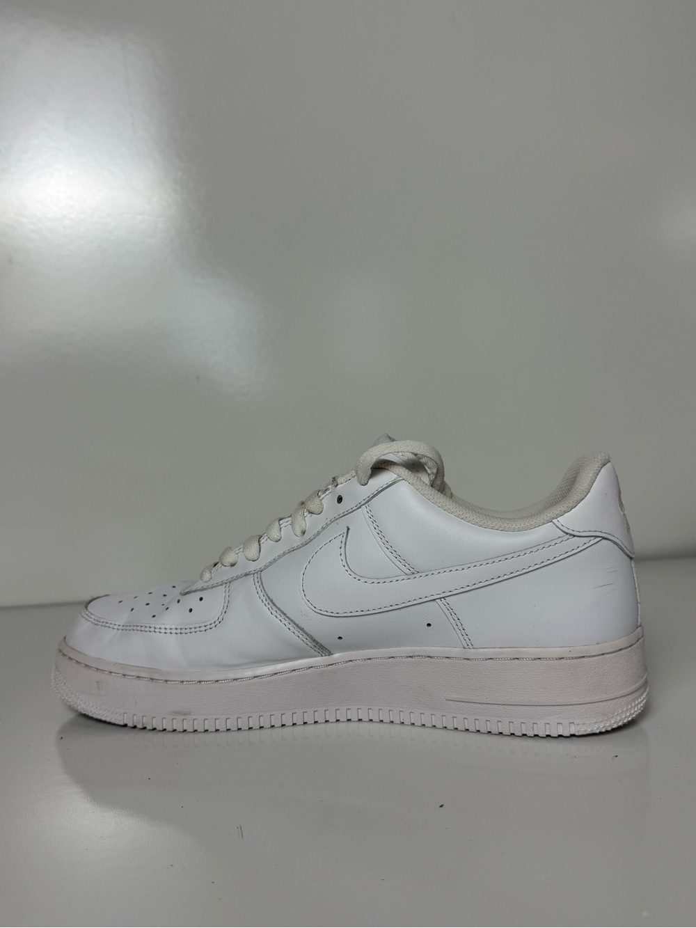 Nike Air Force 1 Low Triple White Mens 11 CW2288-111 Clean AF1 - Picture 2 of 7